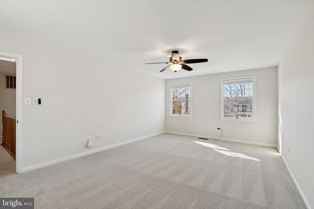 6909 CONFEDERATE RIDGE LN, Centreville, VA 20121