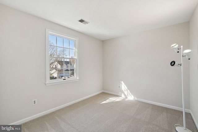 6909 CONFEDERATE RIDGE LN, Centreville, VA 20121