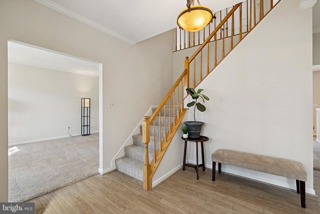 6909 CONFEDERATE RIDGE LN, Centreville, VA 20121