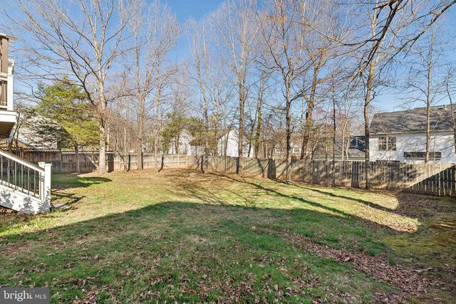 6909 CONFEDERATE RIDGE LN, Centreville, VA 20121