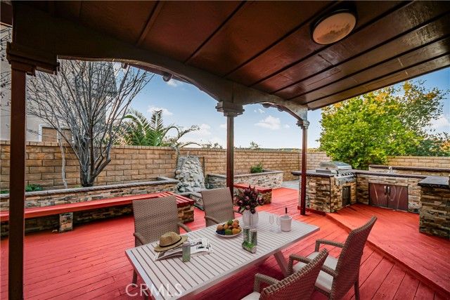 27323 English Oak Court, Canyon Country (santa Clarita), CA 91387