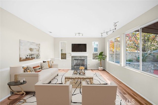 27323 English Oak Court, Canyon Country (santa Clarita), CA 91387