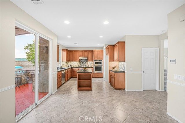 27323 English Oak Court, Canyon Country (santa Clarita), CA 91387