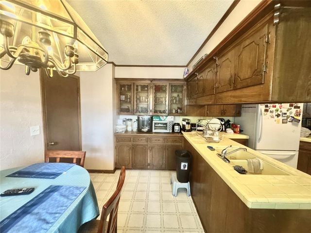 6312 N Grand Boulevard, Oklahoma City, OK 73112