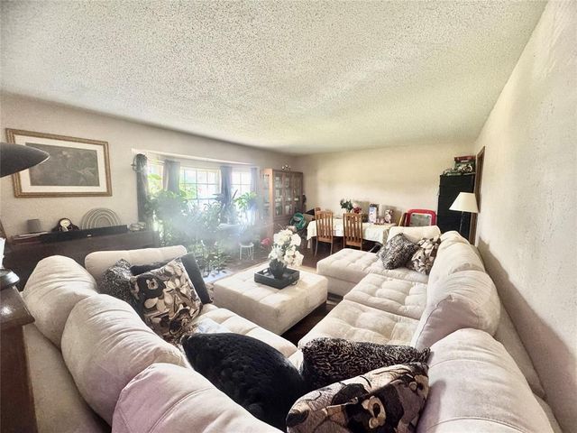 6312 N Grand Boulevard, Oklahoma City, OK 73112
