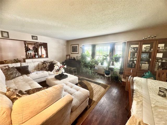 6312 N Grand Boulevard, Oklahoma City, OK 73112