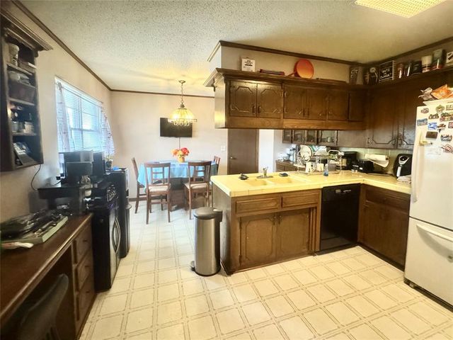 6312 N Grand Boulevard, Oklahoma City, OK 73112