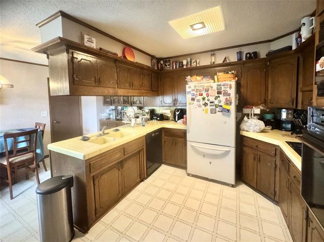 6312 N Grand Boulevard, Oklahoma City, OK 73112