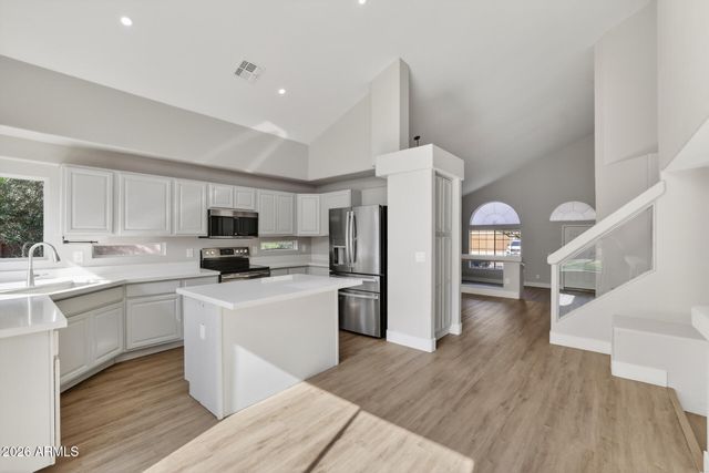 979 E ROSEBUD Drive, San Tan Valley, AZ 85143