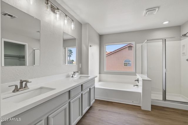 979 E ROSEBUD Drive, San Tan Valley, AZ 85143