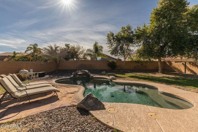 979 E ROSEBUD Drive, San Tan Valley, AZ 85143