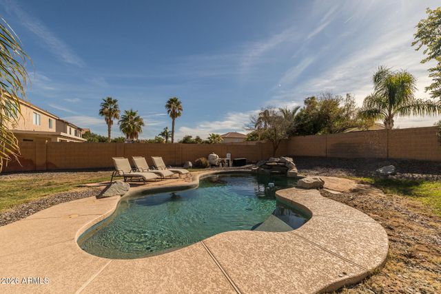 979 E ROSEBUD Drive, San Tan Valley, AZ 85143