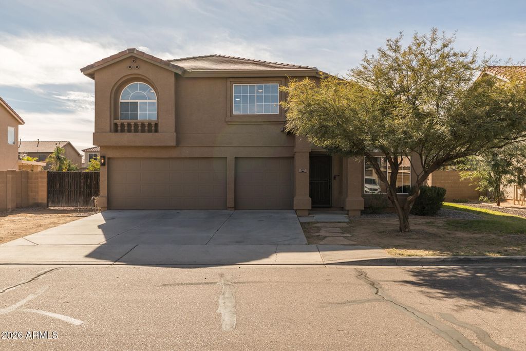 979 E ROSEBUD Drive, San Tan Valley, AZ 85143
