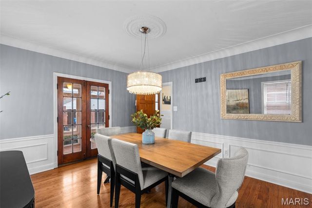 7464 Stanford Avenue, University City, MO 63130