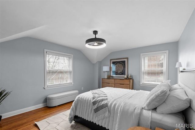 7464 Stanford Avenue, University City, MO 63130