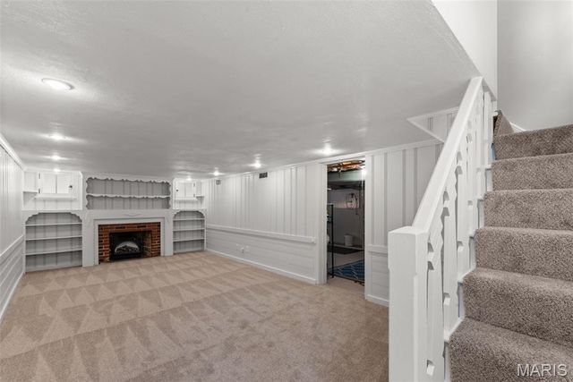 7464 Stanford Avenue, University City, MO 63130