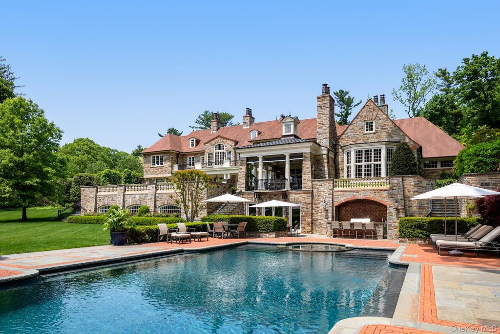 6 Spring Hill Lane, Old Westbury, NY 11568 — photo 2