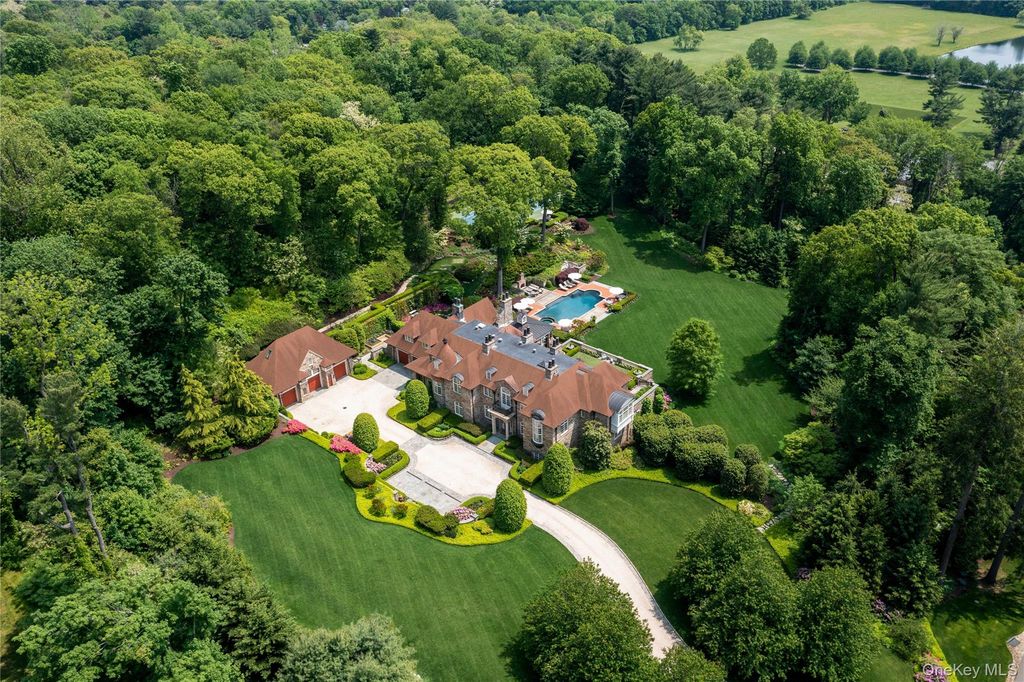 6 Spring Hill Lane, Old Westbury, NY 11568 — photo 4