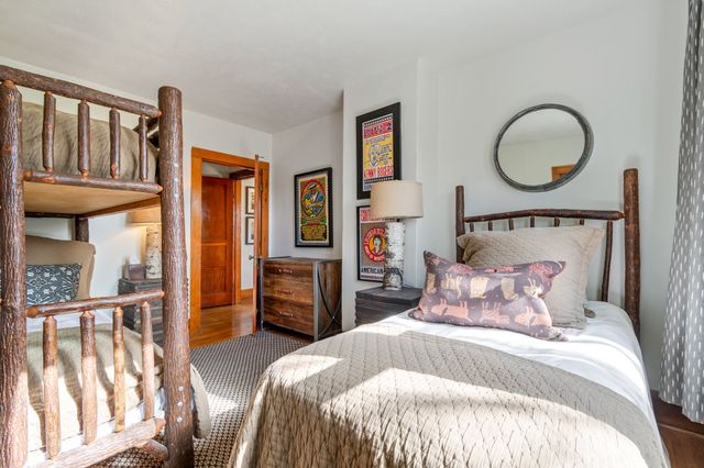 1125 Dawson Rd, White Bluff, TN 37187