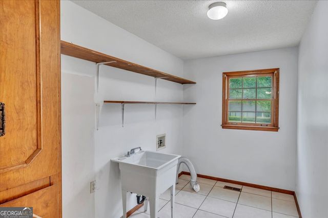 208 Earlwood Drive, Dublin, GA 31021