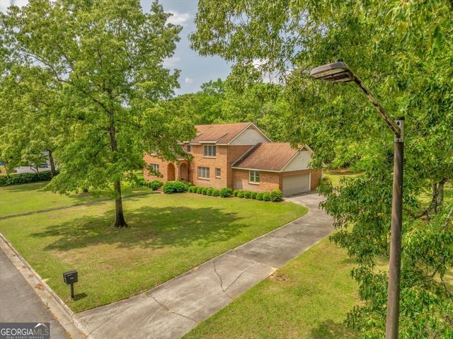208 Earlwood Drive, Dublin, GA 31021