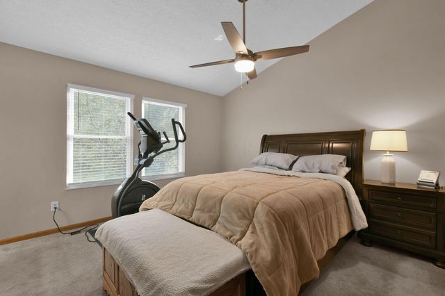 3077 Highland Park Drive, Pickerington, OH 43147