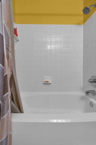 3077 Highland Park Drive, Pickerington, OH 43147