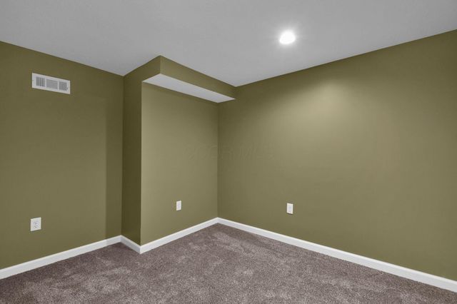 3077 Highland Park Drive, Pickerington, OH 43147