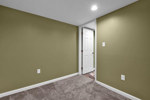 3077 Highland Park Drive, Pickerington, OH 43147