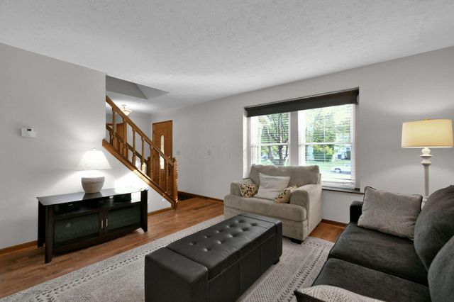 3077 Highland Park Drive, Pickerington, OH 43147