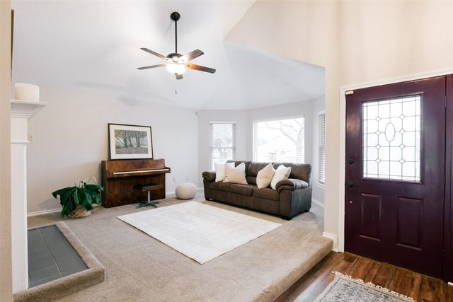 4410 Winding Creek Court, Arlington, TX 76016