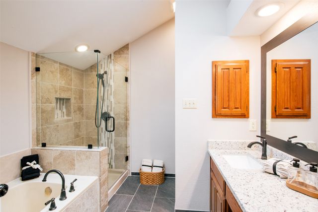 4410 Winding Creek Court, Arlington, TX 76016