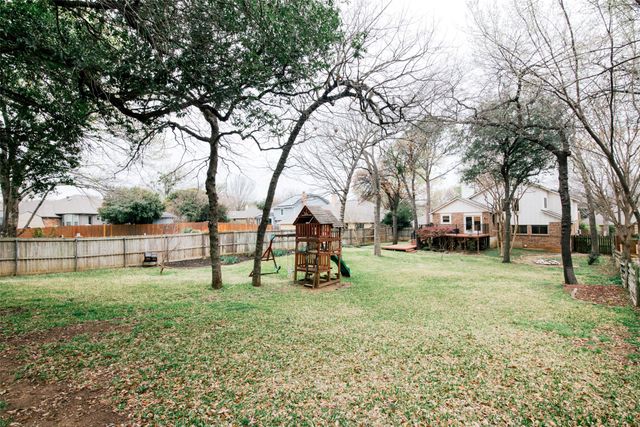 4410 Winding Creek Court, Arlington, TX 76016