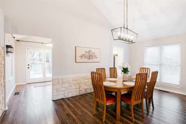 4410 Winding Creek Court, Arlington, TX 76016