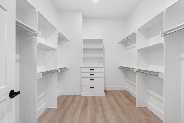 1421 E 36th Street, Houston, TX 77022