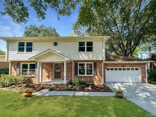 11210 Mountaincrest Drive, Huntsville, AL 35803