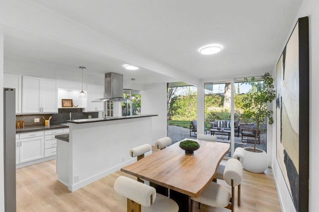 1484 Kingfisher Way, Sunnyvale, CA 94087