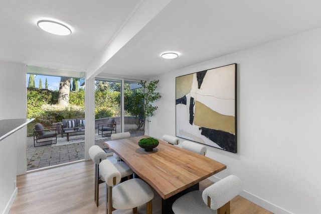 1484 Kingfisher Way, Sunnyvale, CA 94087