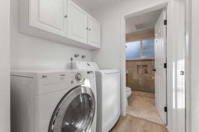 1484 Kingfisher Way, Sunnyvale, CA 94087