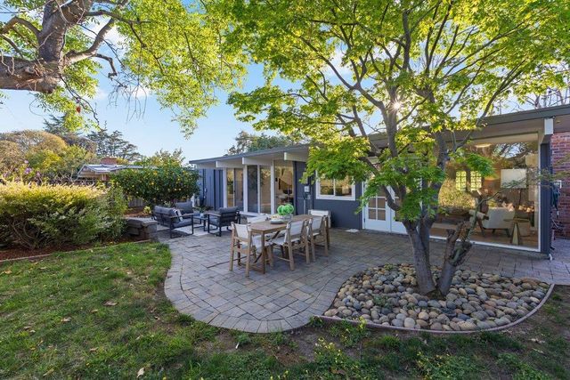 1484 Kingfisher Way, Sunnyvale, CA 94087