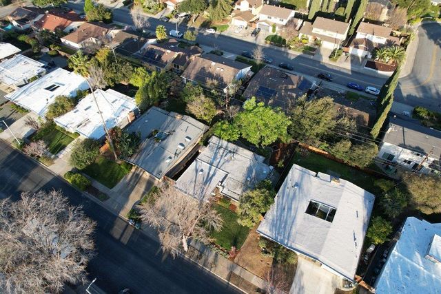 1484 Kingfisher Way, Sunnyvale, CA 94087