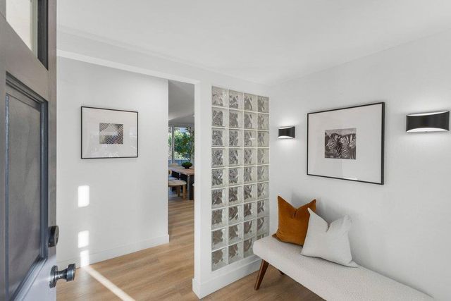 1484 Kingfisher Way, Sunnyvale, CA 94087