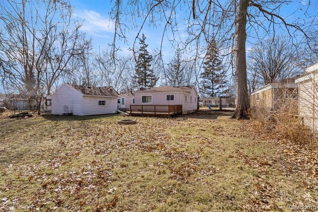 4417 Bedford Street, Dearborn Heights, MI 48125