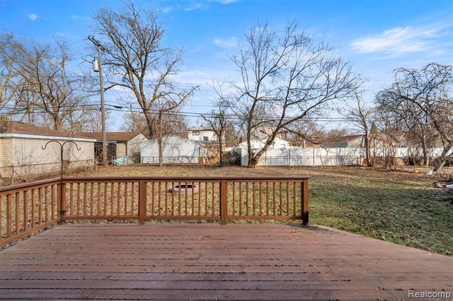 4417 Bedford Street, Dearborn Heights, MI 48125