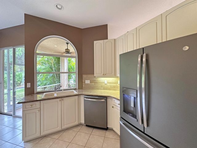 788 SW Saint Croix Cove, Port St Lucie, FL 34986