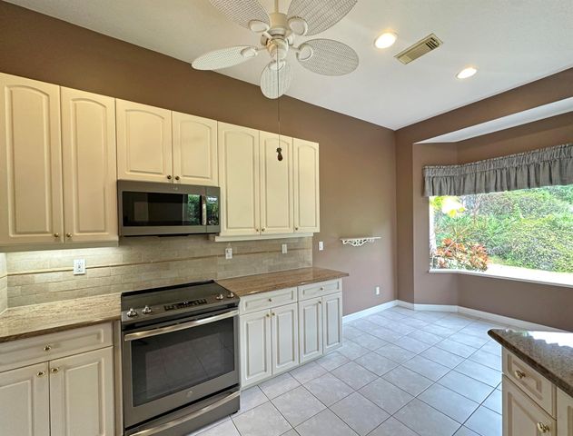 788 SW Saint Croix Cove, Port St Lucie, FL 34986