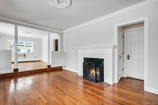 98 Moore Avenue, Oceanside, NY 11572