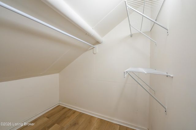 908 Lydia St, Louisville, KY 40217