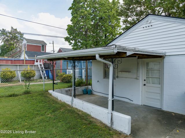 908 Lydia St, Louisville, KY 40217