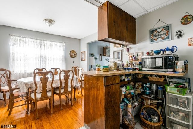 512 Voorhees Ave, Middlesex Boro, NJ 08846